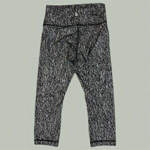 Lululemon Women’s Black And White Leggings Size 6